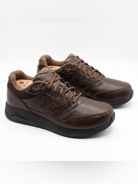 New Balance Men’s Brown Leather Athletic Sneakers
